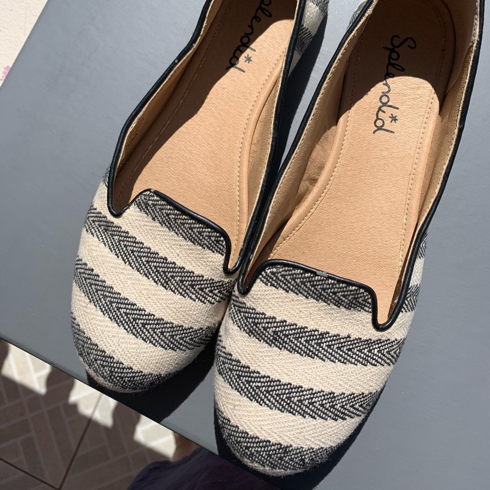 Women’s Flats